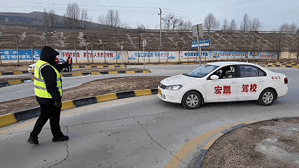 湟源縣 駕校市場迎來寒假報名熱潮