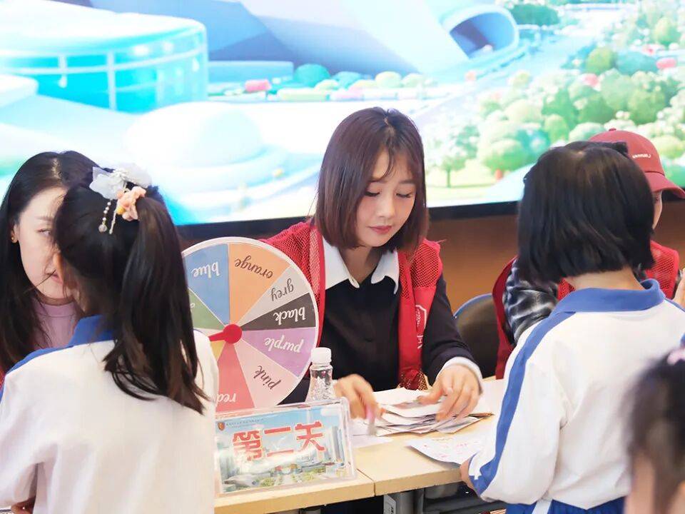 沒有試卷的期末 港中深附屬天健小學這樣做